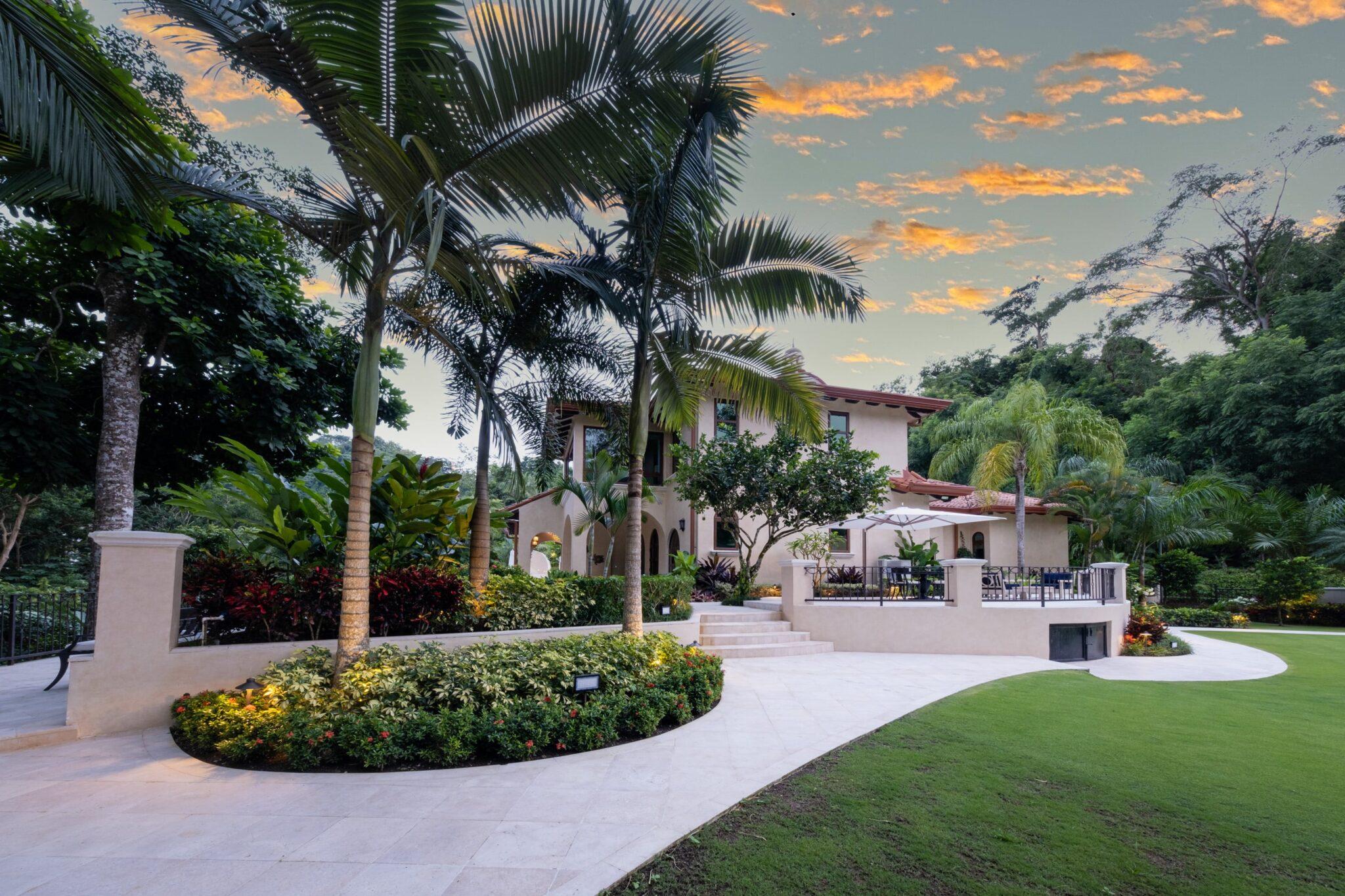 Villa Firenze, Costa Rica. All Inclusive, Luxury Villa Playa Herradura (Puntarenas) Экстерьер фото